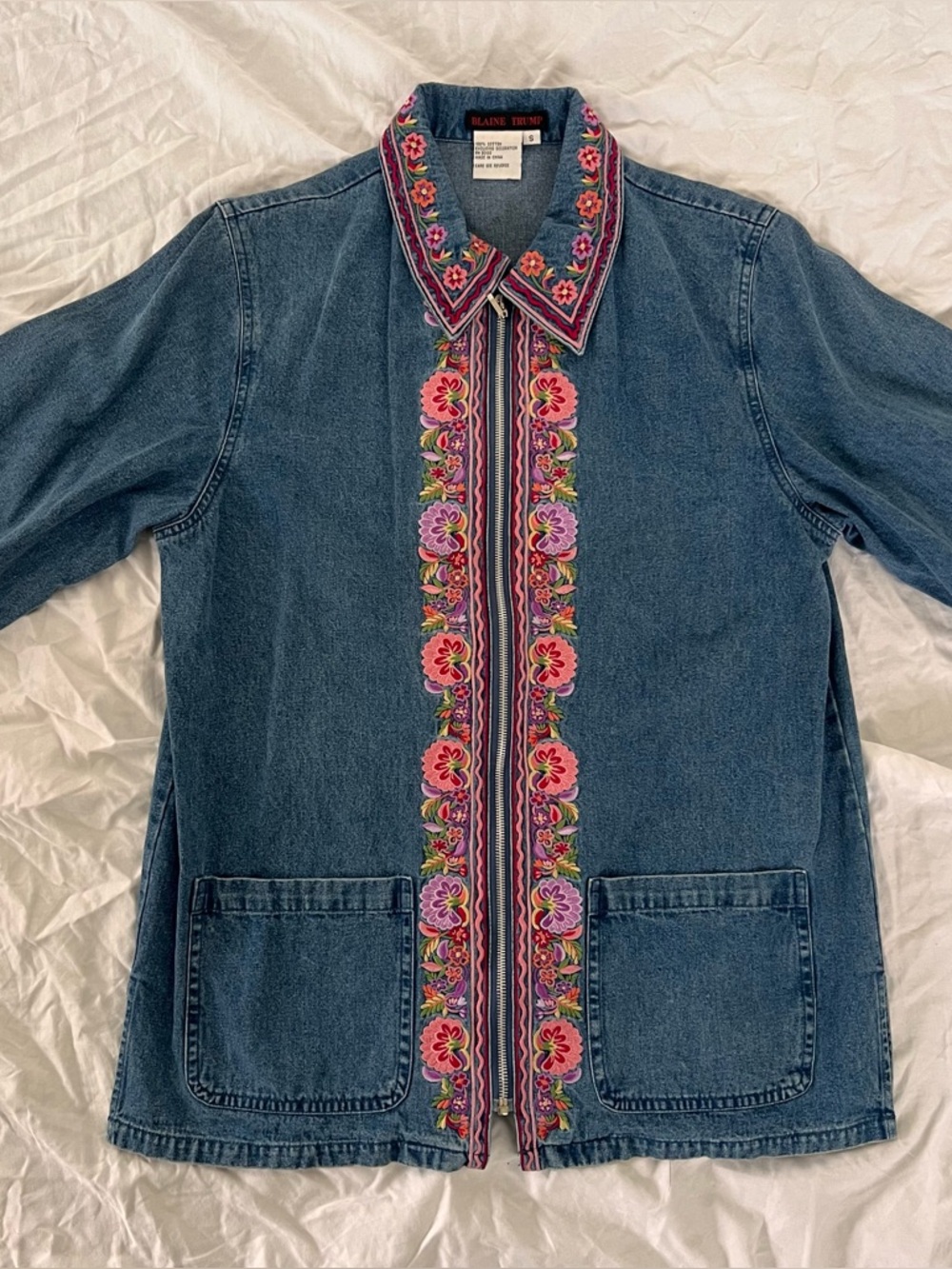 Blaine Trump Denim Embroidered Oversized Denim Jacket. Size: Small.